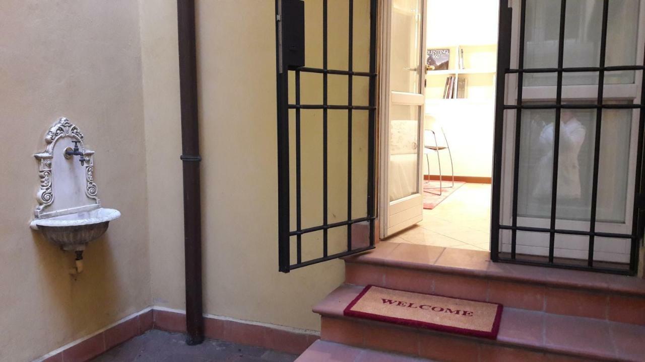 Mini Chic Downtown Appartement Bologna Buitenkant foto